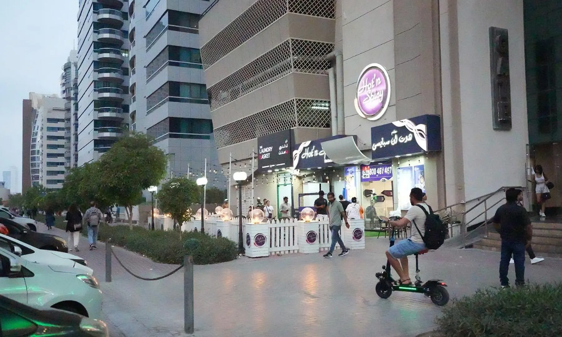Explorer Partition Room With Window Near Internet City Dubai United Arab Emirates